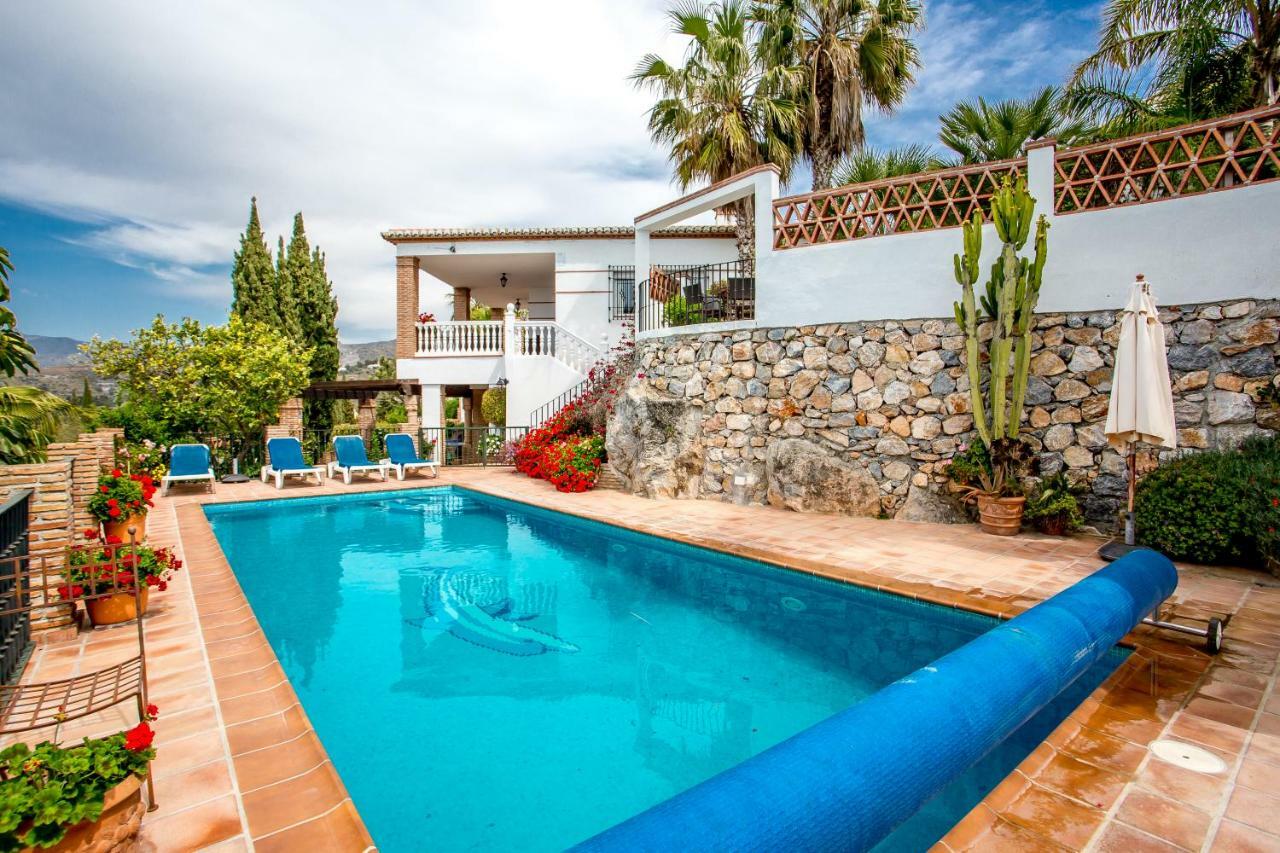 Casa Vicente Villa *